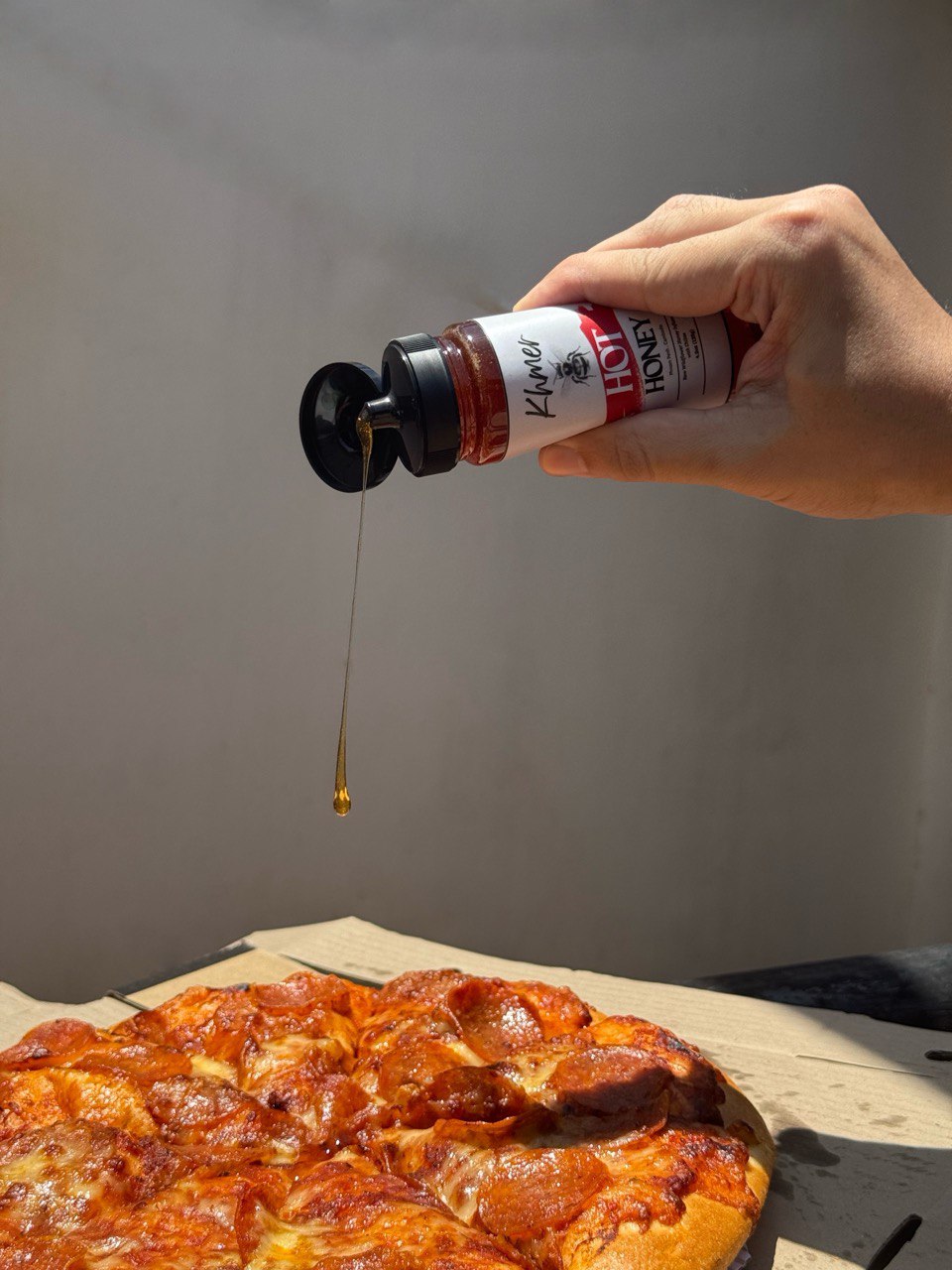 khmer hot honey large pizza